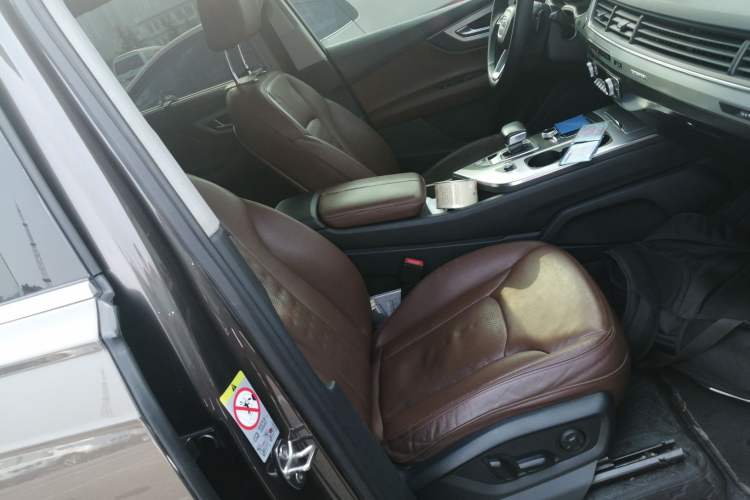 Used Audi Q7 2016 40 TFSI Comfort Model Right Front Seat