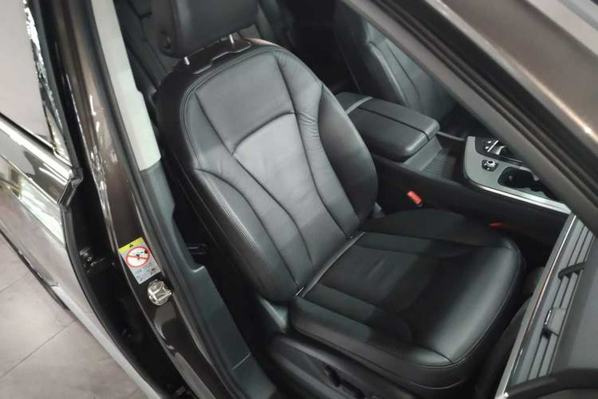 Used Audi Q7 2016 40 TFSI Comfort Model Right Front Seat
