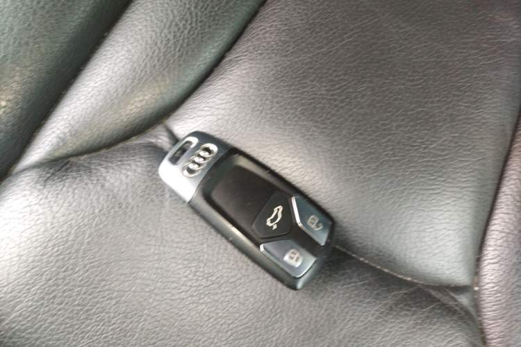 Used Audi Q7 2016 45 TFSI Technology Edition Vehicle Key