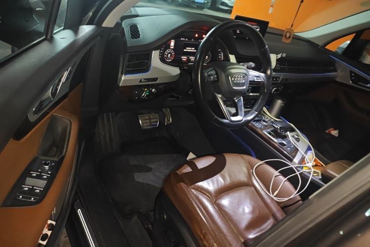 Used Audi Q7 2016 45 TFSI S line Sport Edition Driver Seat