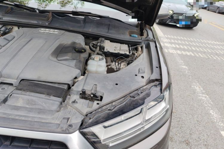 Used Audi Q7 2016 45 TFSI S line Sport Edition Engine Bay Left