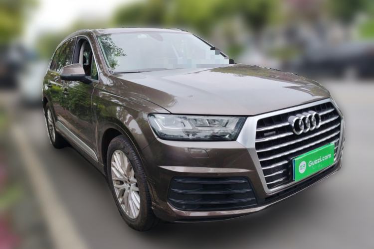 Used Audi Q7 2016 45 TFSI S line Sport Edition Front Right 45 Deg