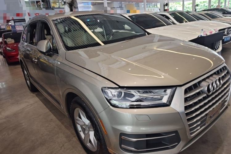 Used Audi Q7 2016 3.0 TFSI 7 seats parallel import Front Right 45 Deg