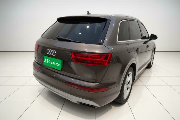 Used Audi Q7 2016 3.0 TFSI 7 seats parallel import Rear Right 45 Deg
