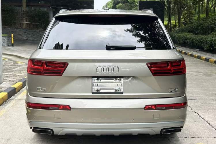 Used Audi Q7 2016 3.0 TFSI 7 seats parallel import Rear