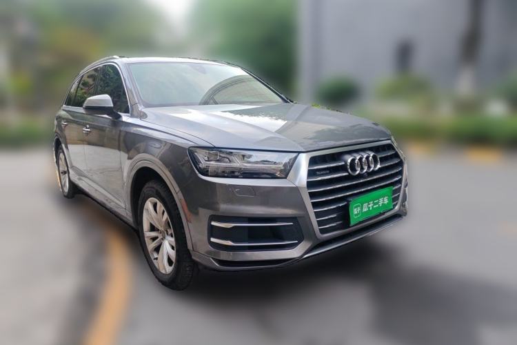 Used Audi Q7 2016 45 TFSI Technology Edition Front Right 45 Deg