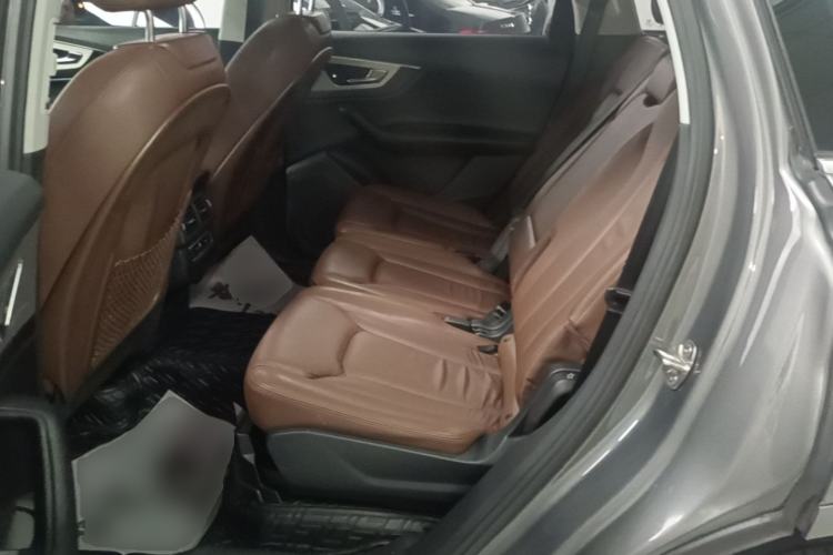 Used Audi Q7 2016 40 TFSI S line Sport Edition Left Rear Seat