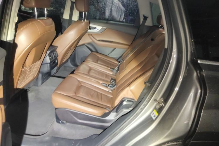 Used Audi Q7 2016 40 TFSI S line Sport Edition Left Rear Seat
