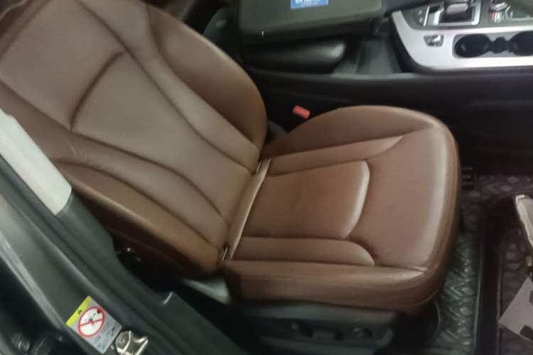 Used Audi Q7 2016 40 TFSI S line Sport Edition Right Front Seat
