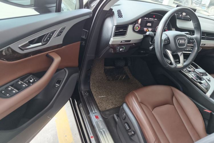 Used Audi Q7 2016 45 TFSI S line Sport Edition Driver Seat