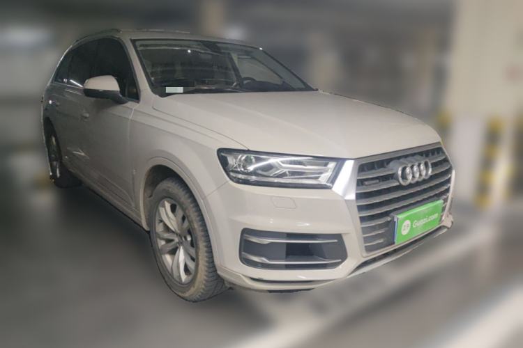 Used Audi Q7 2016 45 TFSI Technology Edition Front Right 45 Deg