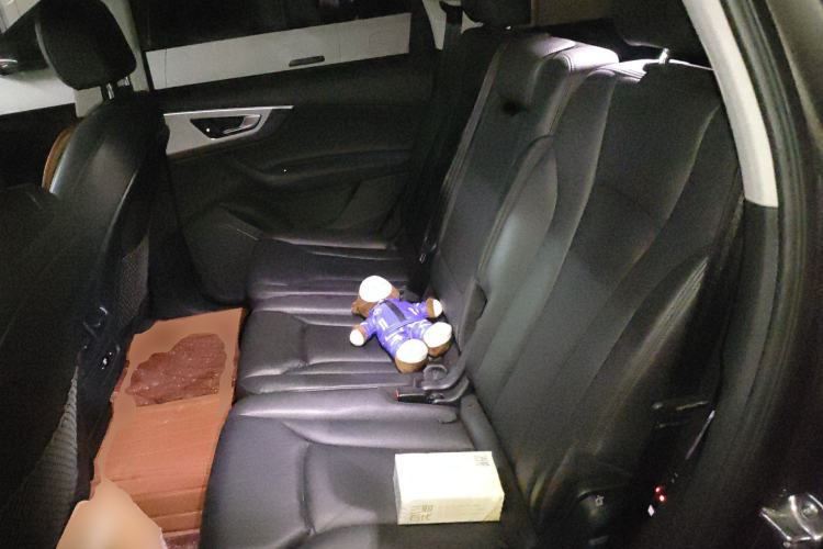 Used Audi Q7 2016 45 TFSI Technology Edition Left Rear Seat