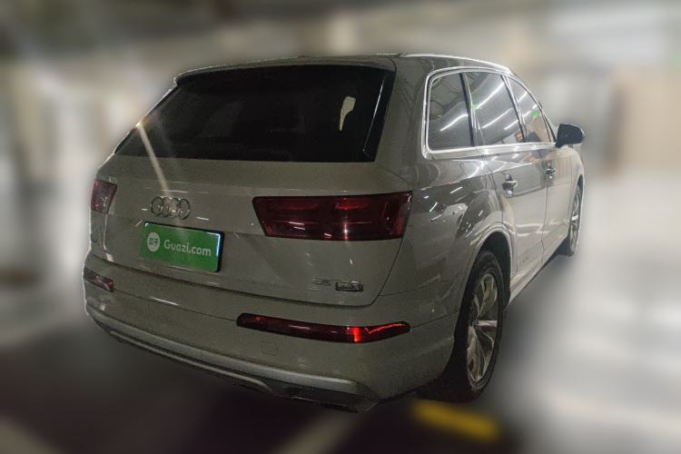 Used Audi Q7 2016 45 TFSI Technology Edition Rear Right 45 Deg