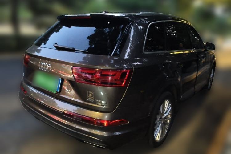 Used Audi Q7 2016 45 TFSI S line Sport Edition Rear Right 45 Deg