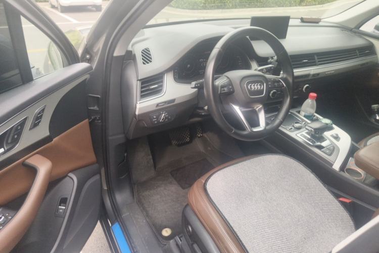 Used Audi Q7 2016 45 TFSI S line Prestige Edition Driver Seat