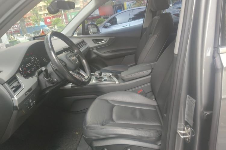 Used Audi Q7 2016 40 TFSI Comfort Model Left Front Seat