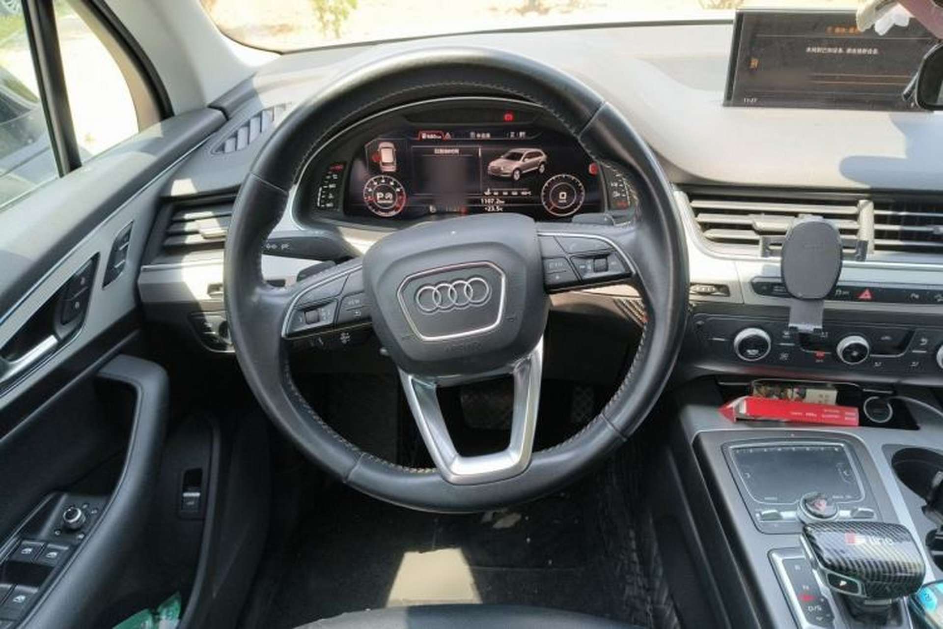 Used Audi Q7 2016 40 TFSI Comfort Model Steering Wheel