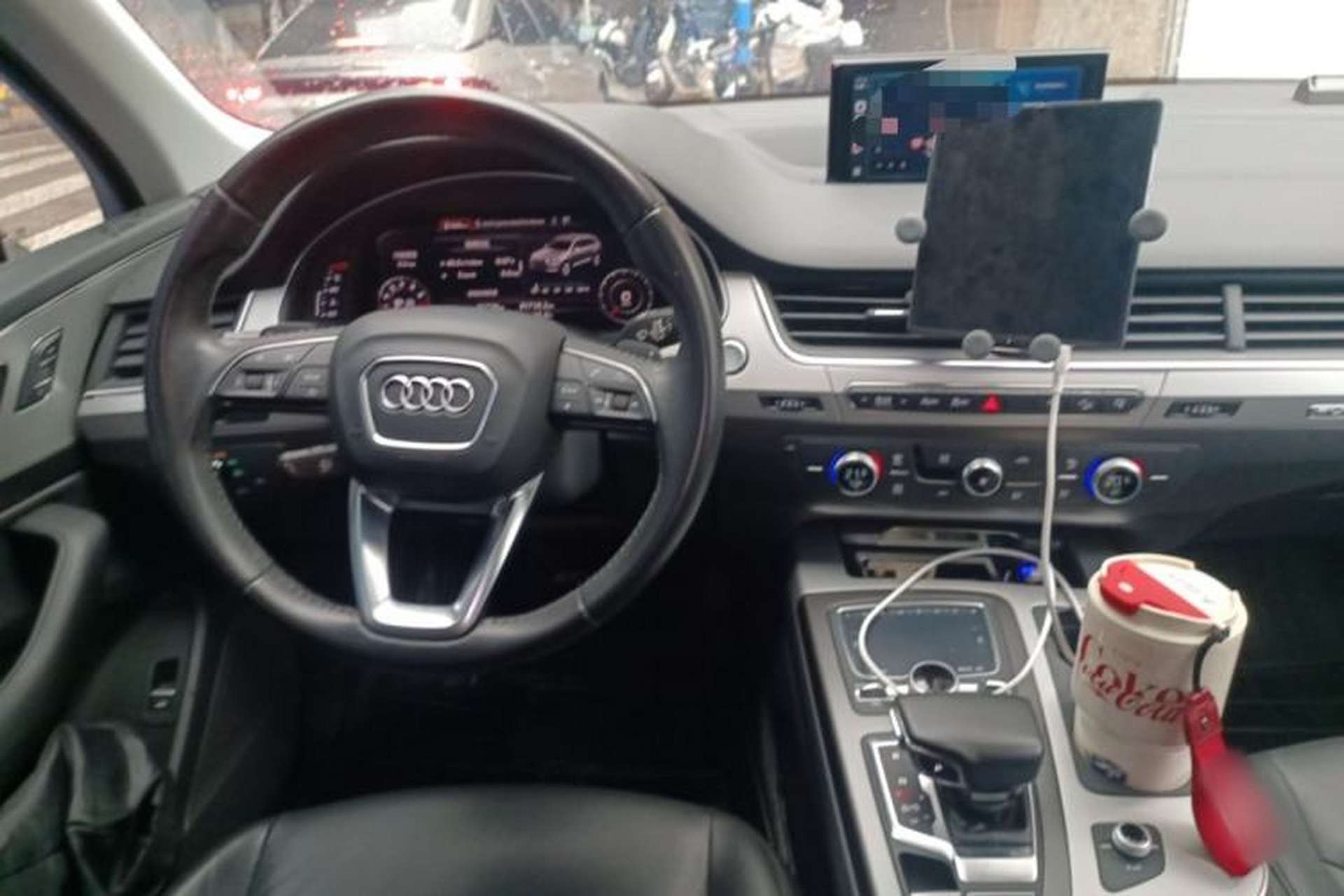 Used Audi Q7 2016 45 TFSI Technology Edition Steering Wheel