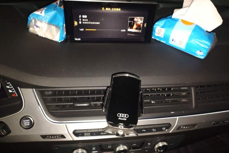 Used Audi Q7 2016 40 TFSI S line Sport Edition Audio And AC Panel