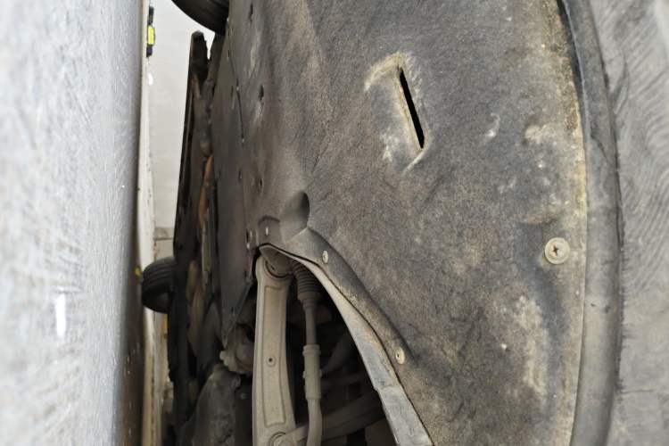 Used Audi Q7 2016 40 TFSI Comfort Model Chassis Front Left