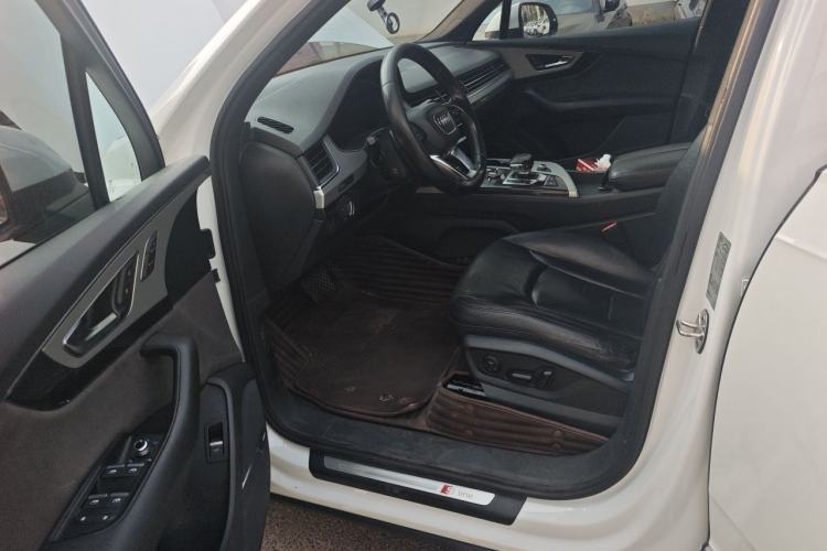 Used Audi Q7 2016 45 TFSI S line Sport Edition Driver Seat