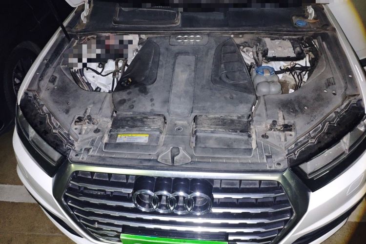 Used Audi Q7 2016 40 TFSI S line Sport Edition Engine Bay