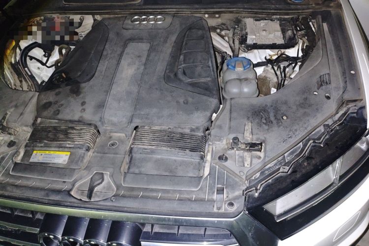 Used Audi Q7 2016 40 TFSI S line Sport Edition Engine Bay Left