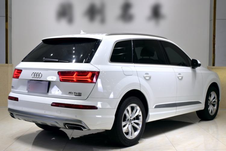 Used Audi Q7 2016 40 TFSI Comfort Model Exterior 6