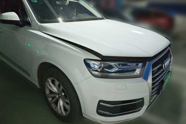 Used Audi Q7 2016 45 TFSI Technology Edition Front Right 45 Deg