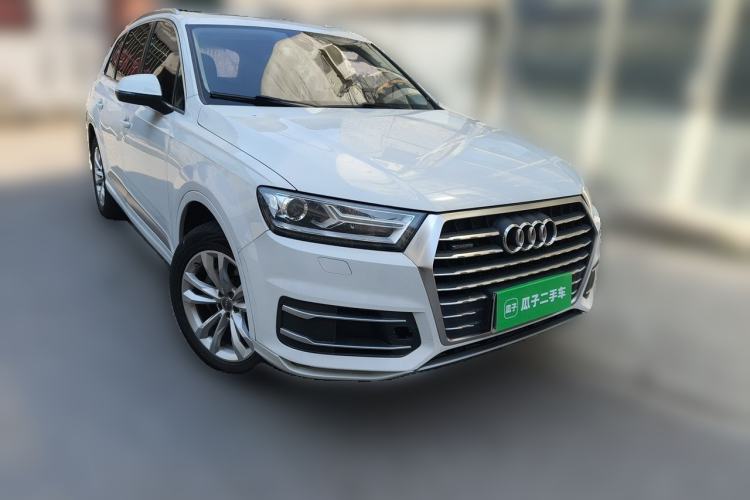Used Audi Q7 2016 45 TFSI Technology Edition Front Right 45 Deg