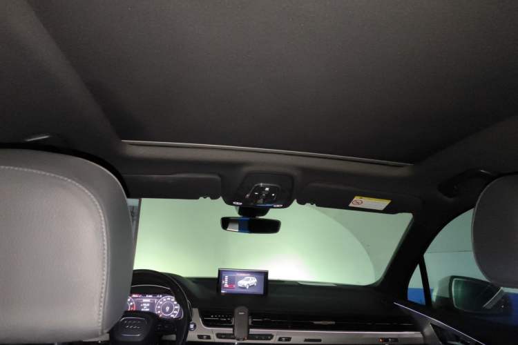 Used Audi Q7 2016 45 TFSI Technology Edition Headliner