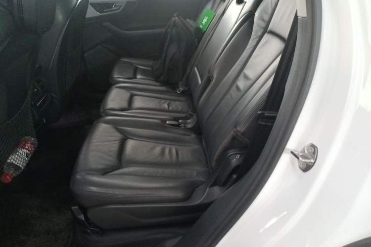 Used Audi Q7 2016 45 TFSI Technology Edition Left Rear Seat