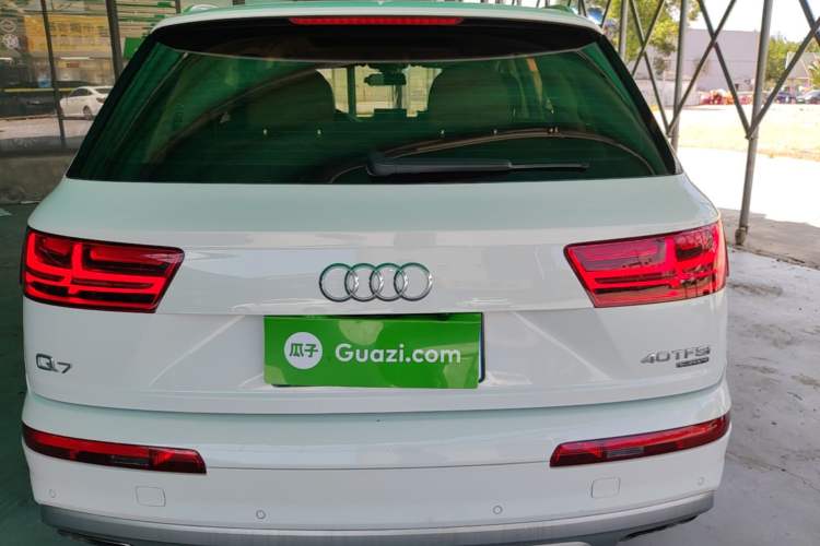Used Audi Q7 2016 40 TFSI Comfort Model Rear