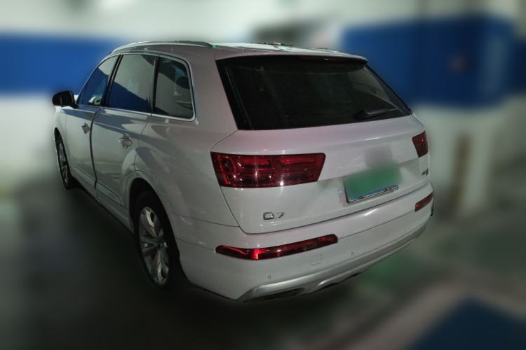 Used Audi Q7 2016 45 TFSI Technology Edition Rear Left 45 Deg