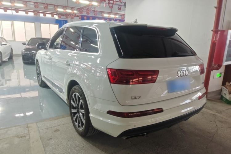 Used Audi Q7 2016 45 TFSI S line Sport Edition Rear Left 45 Deg
