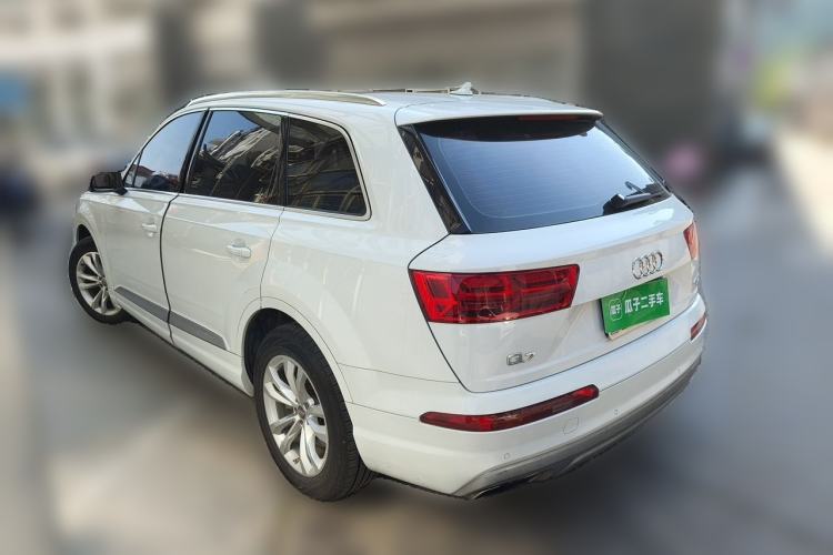 Used Audi Q7 2016 45 TFSI Technology Edition Rear Left 45 Deg