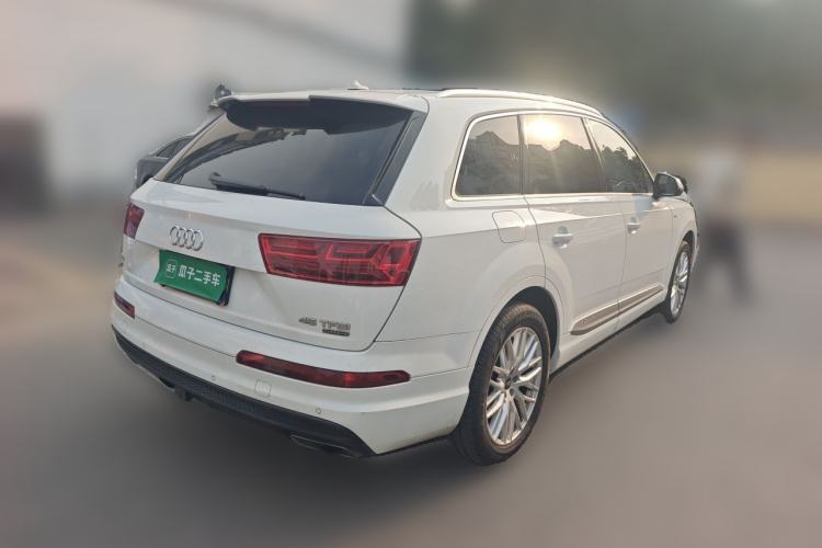Used Audi Q7 2016 45 TFSI S line Sport Edition Rear Right 45 Deg