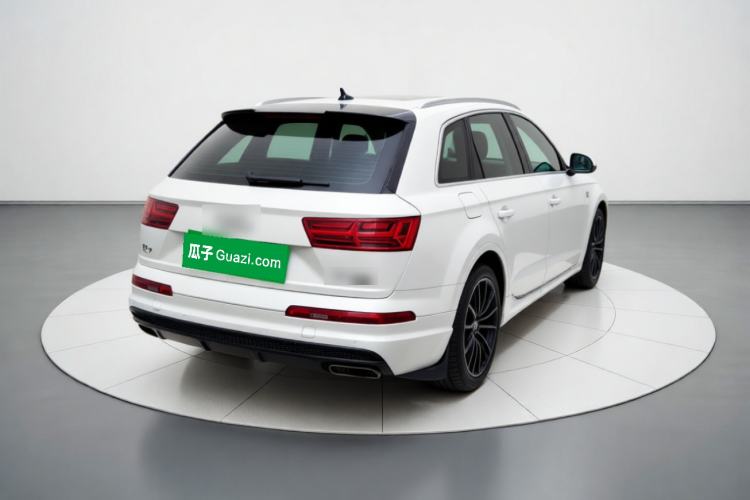 Used Audi Q7 2016 40 TFSI S line Sport Edition Rear Right 45 Deg