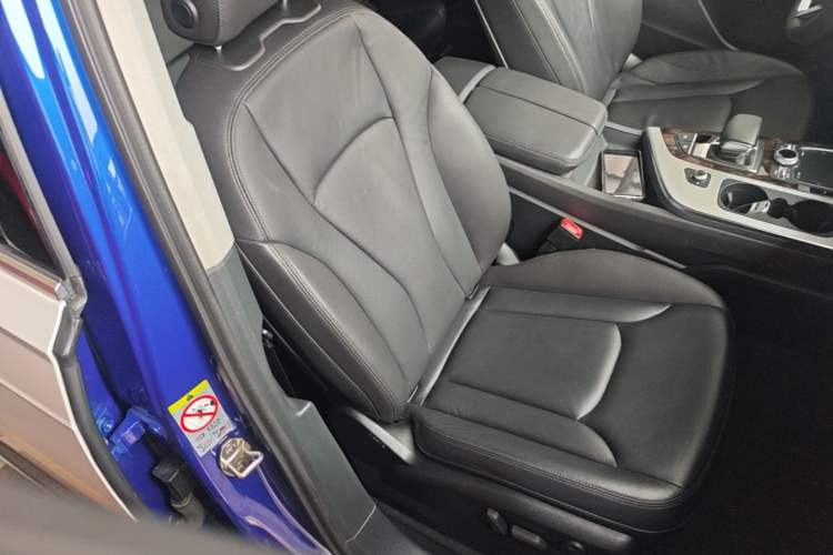 Used Audi Q7 2016 45 TFSI S line Sport Edition Right Front Seat