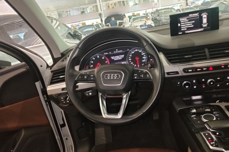 Used Audi Q7 2016 3.0 TFSI 7 seats parallel import Steering Wheel
