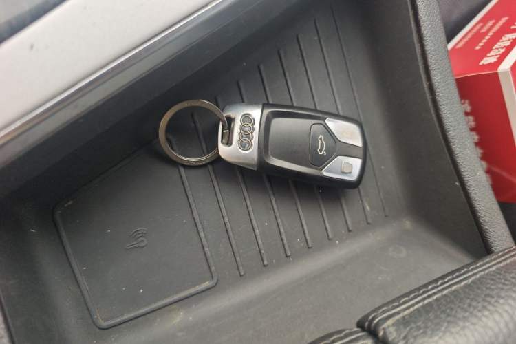 Used Audi Q7 2016 45 TFSI S line Sport Edition Vehicle Key