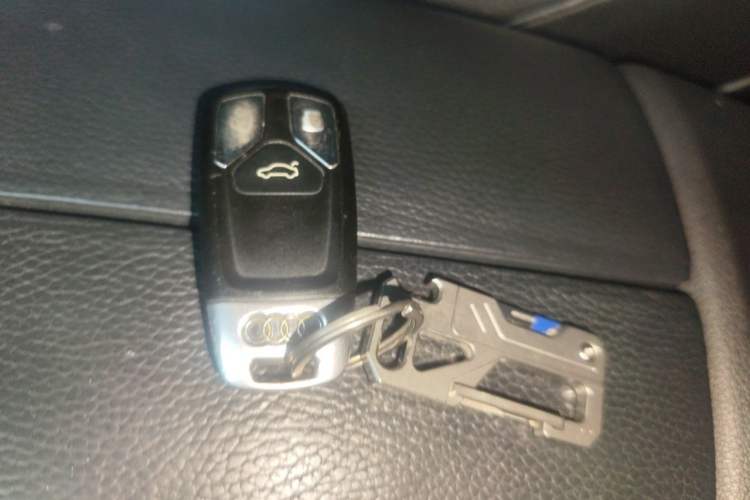 Used Audi Q7 2016 45 TFSI S line Sport Edition Vehicle Key