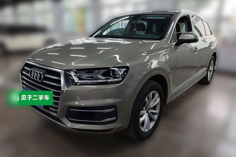Used Audi Q7 2016 40 TFSI Comfort Model Guazi used car, China used car export, Used car for sale, Used Audi cars, Cheapest cars for sale