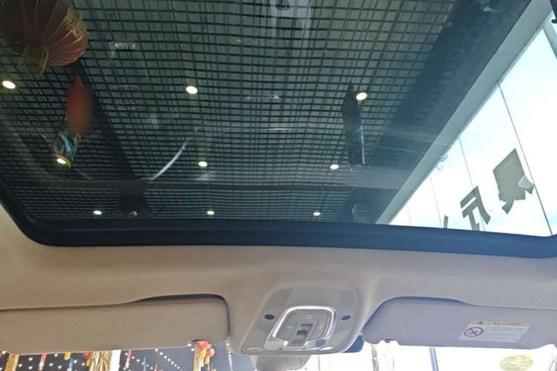 Used Audi Q7  Headliner