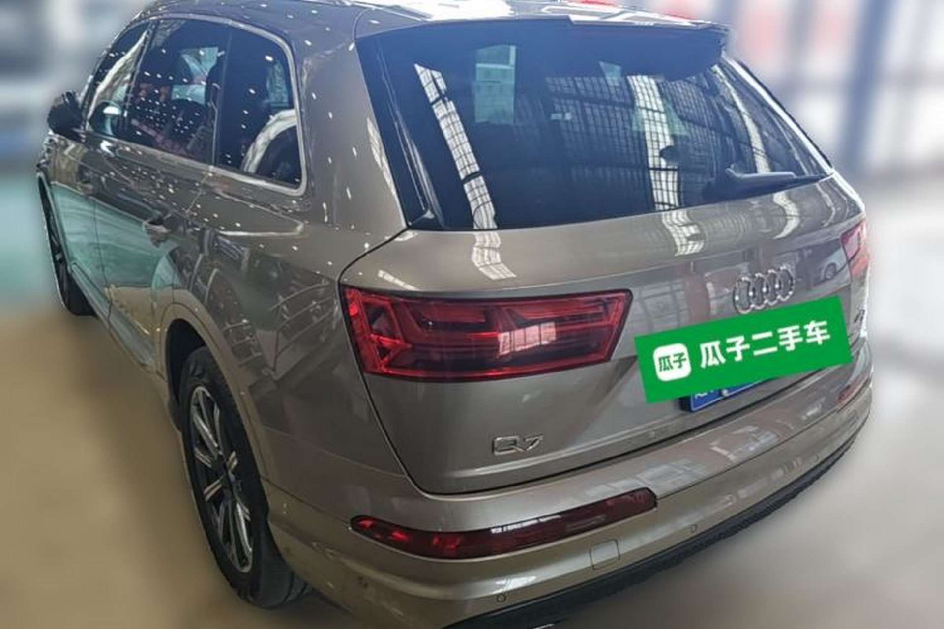 Used Audi Q7  Rear Left 45 Deg