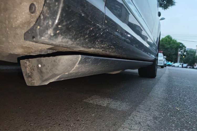 Used Audi Q7  Chassis Front Left