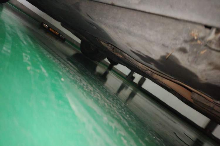 Used Audi Q7  Chassis Front Right