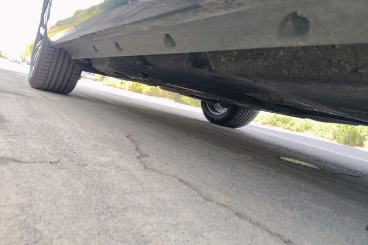 Used Audi Q7  Chassis Front Right