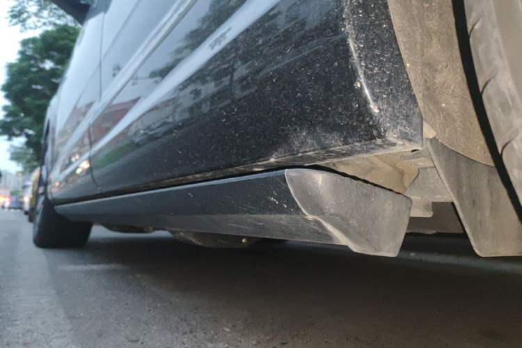 Used Audi Q7  Chassis Rear Left