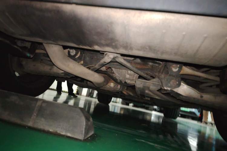Used Audi Q7  Chassis Rear